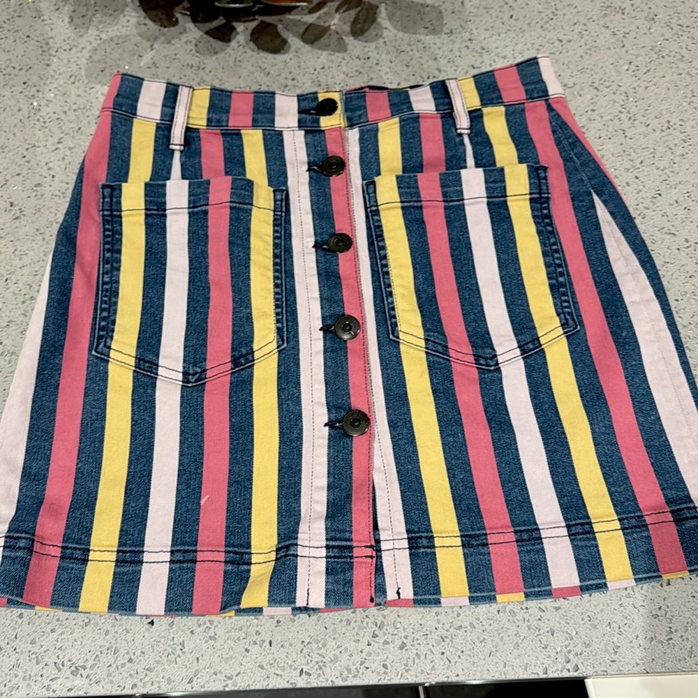 Small skirt